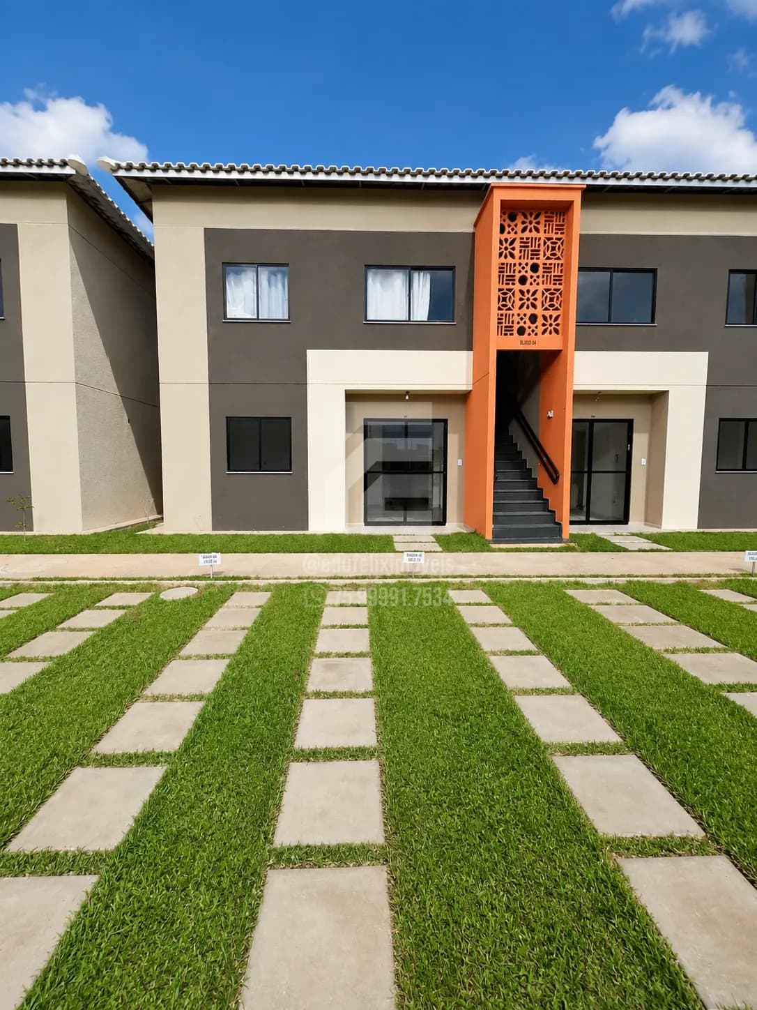 Apart House Start Térreo com Quintal à Venda