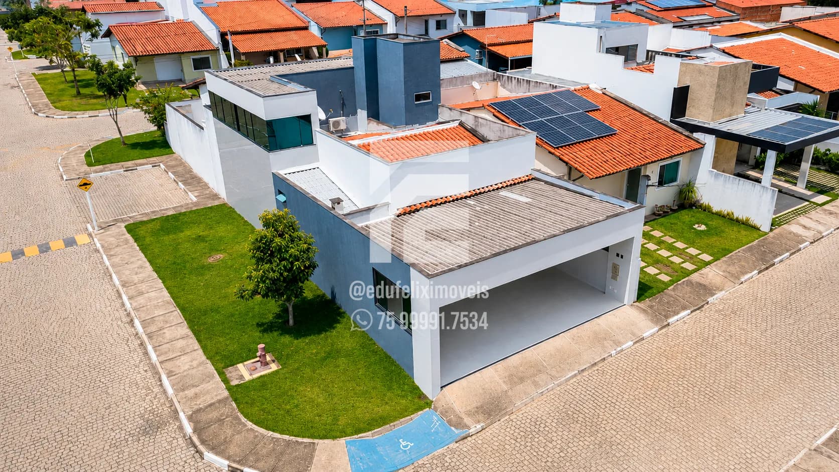 Casa ampla à venda no Condomínio Villa Jardim - SIM