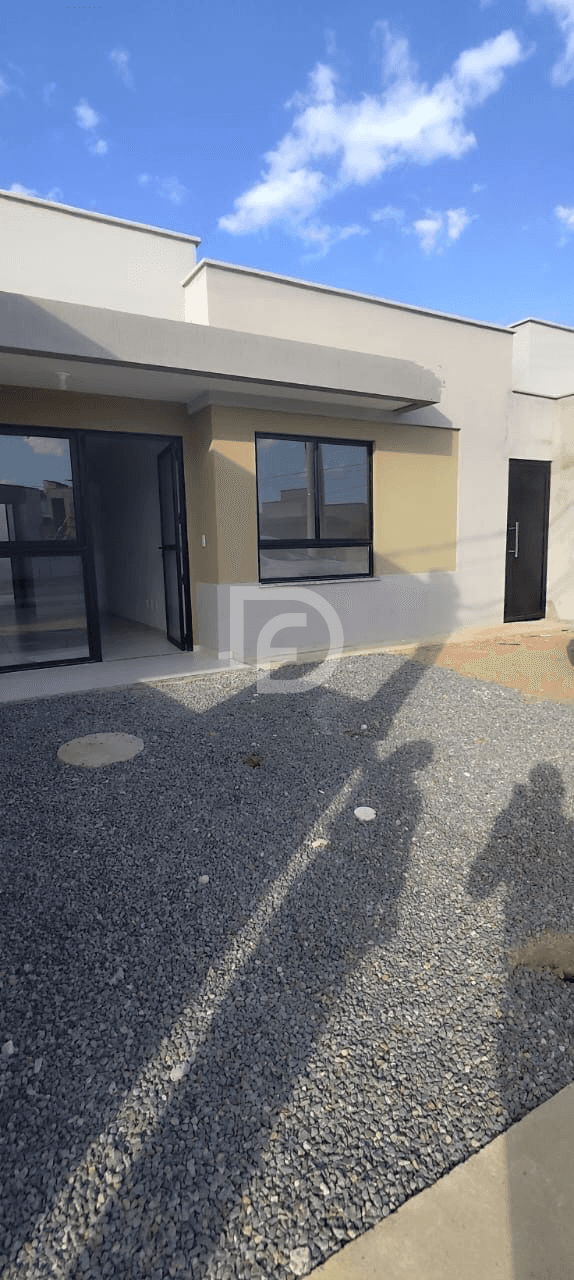 Casa de 3/4 sendo 1 suíte Like Residence